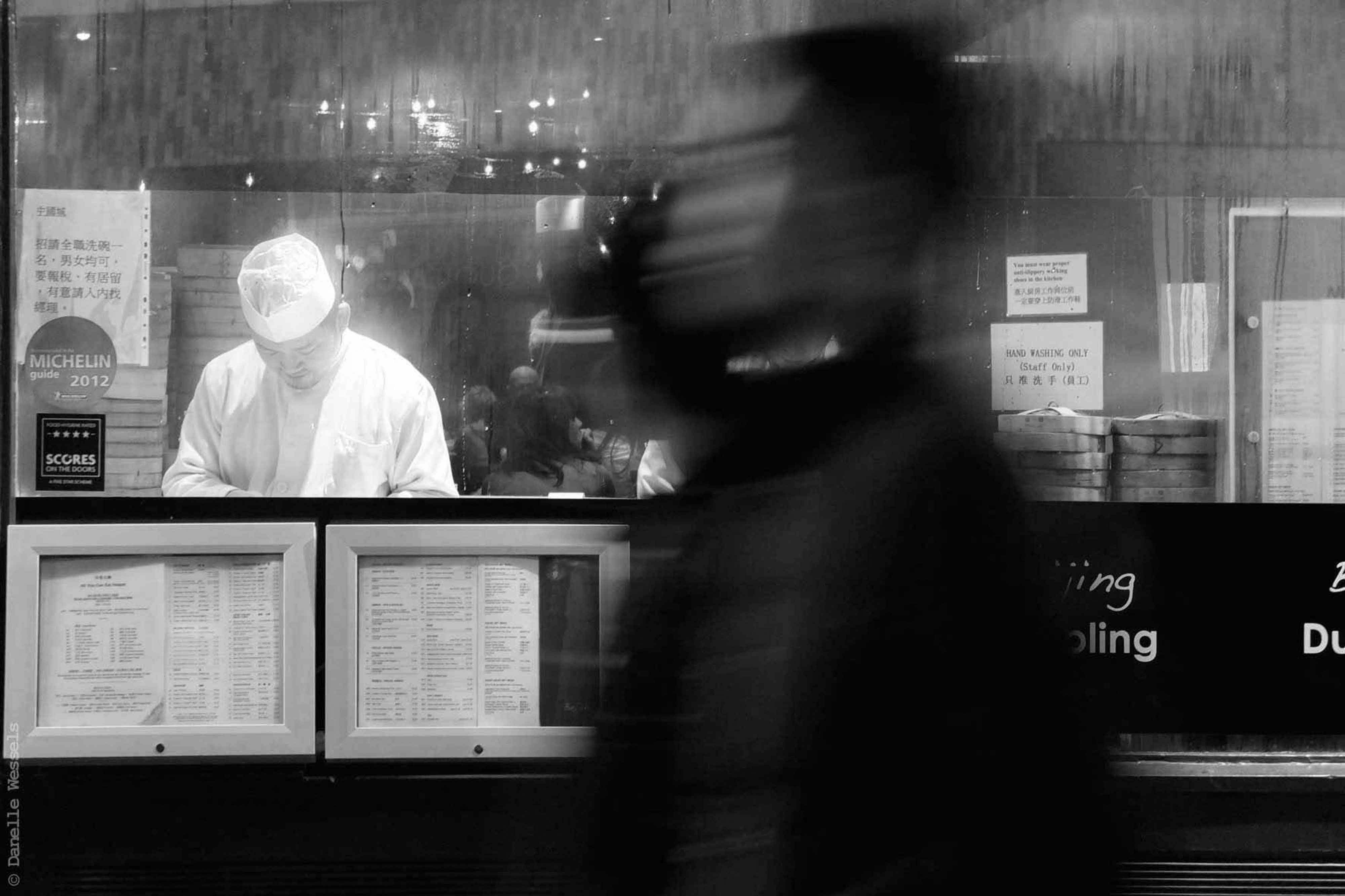 Chinatown restaurants and blur (2b)